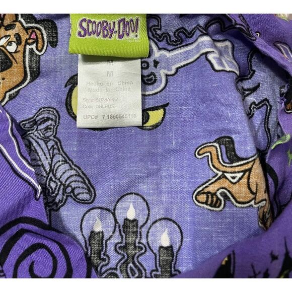 Scooby Doo Nursing Scrub Top Women’s M - Picture 4 of 4